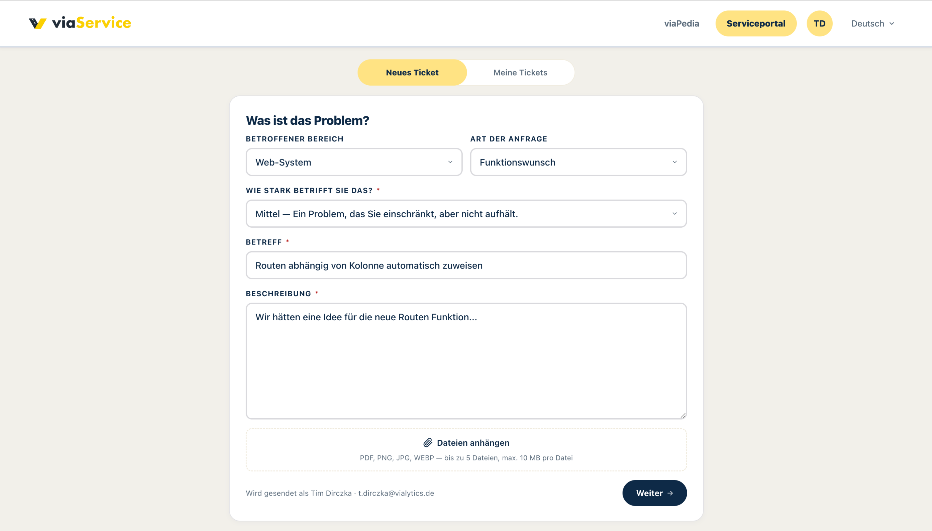Ticketformular im viaService Portal zum Einreichen einer Supportanfrage mit Thema, Betreff, Beschreibung und Dateianhang